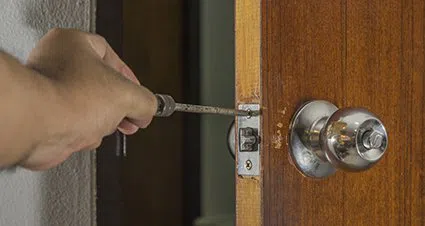 Father Son Locksmith Store Miami, FL 305-307-5765 - nearest-locksmith-01